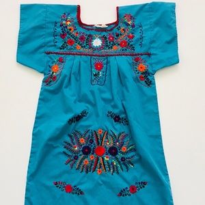Vintage embroidered Mexican dress